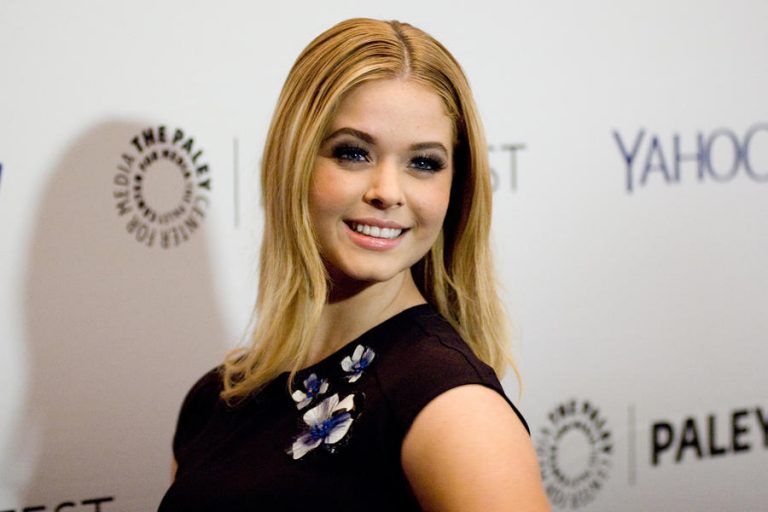 Sasha Pieterse Height, Weight, Body Measurements, Net Worth, Boyfriend