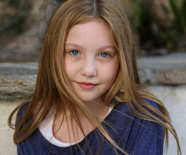 Ella Anderson Height, Weight, Age, Family, Net Worth, Boyfriend, Facts