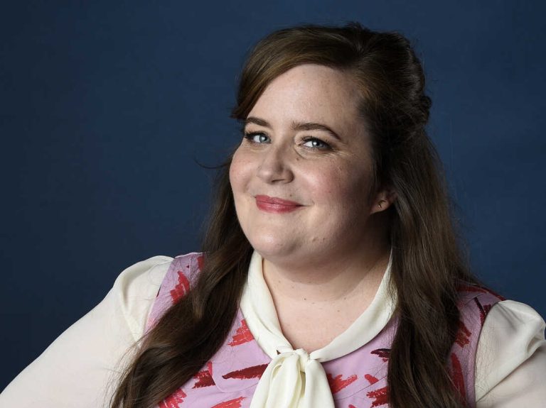 Aidy Bryant Height Age Measurements Net Worth