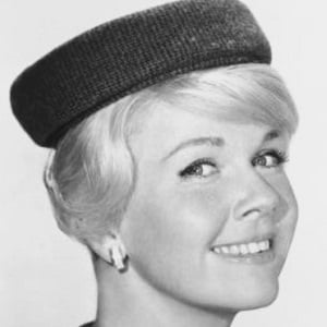 Doris Day Height Age Measurements Net Worth