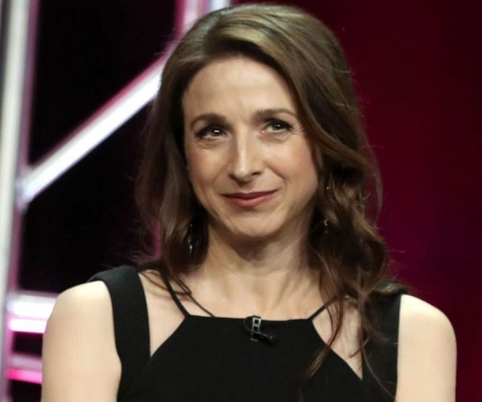 Marin Hinkle Height Age Measurements Net Worth