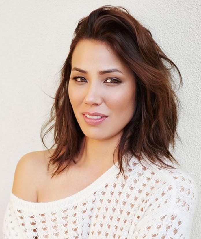 Michaela Conlin Height Age Measurements Net Worth