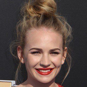 Britt Robertson Height Age Measurements Net Worth