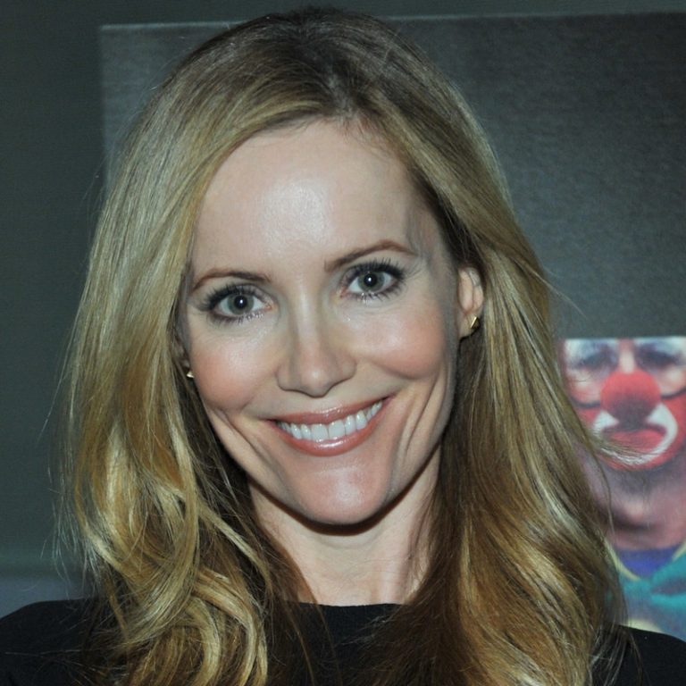 Leslie Mann Height Age Measurements Net Worth