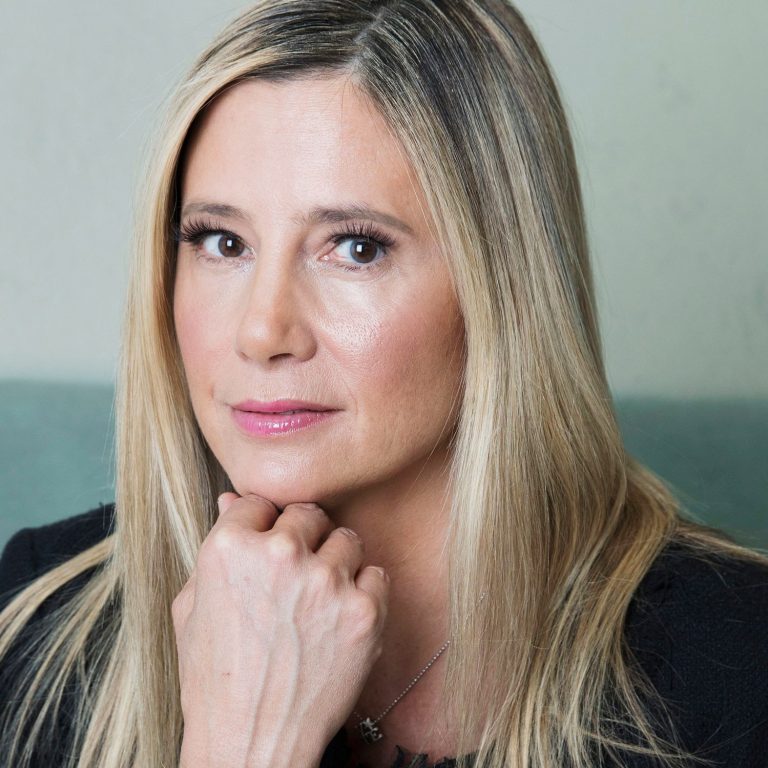 Mira Sorvino Height Age Measurements Net Worth