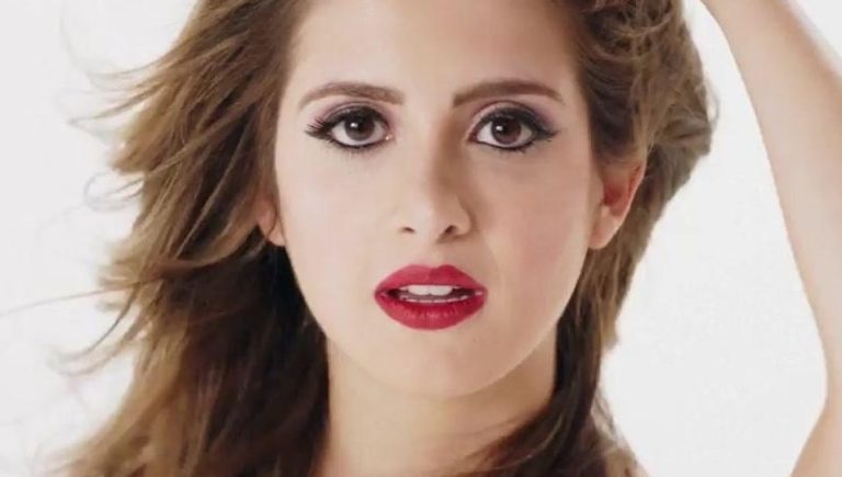 Laura Marano